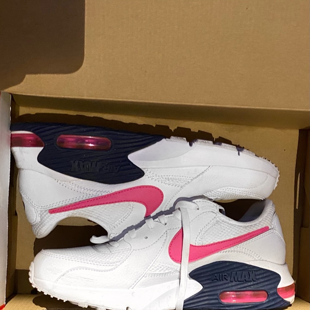 WOMEN'S NIKE AIR MAX III CASUAL SHOES